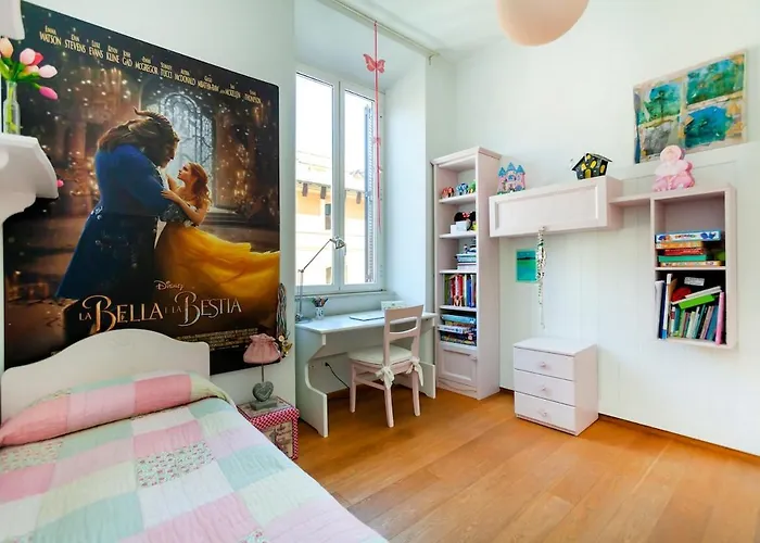 River House Apartment Rom